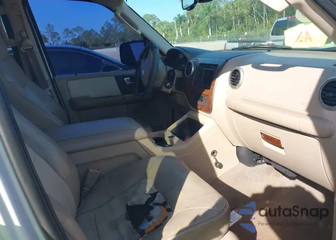 2004 Ford Expedition Eddie Bauer from USA, damaged, VIN 1FMFU17L74LA04177